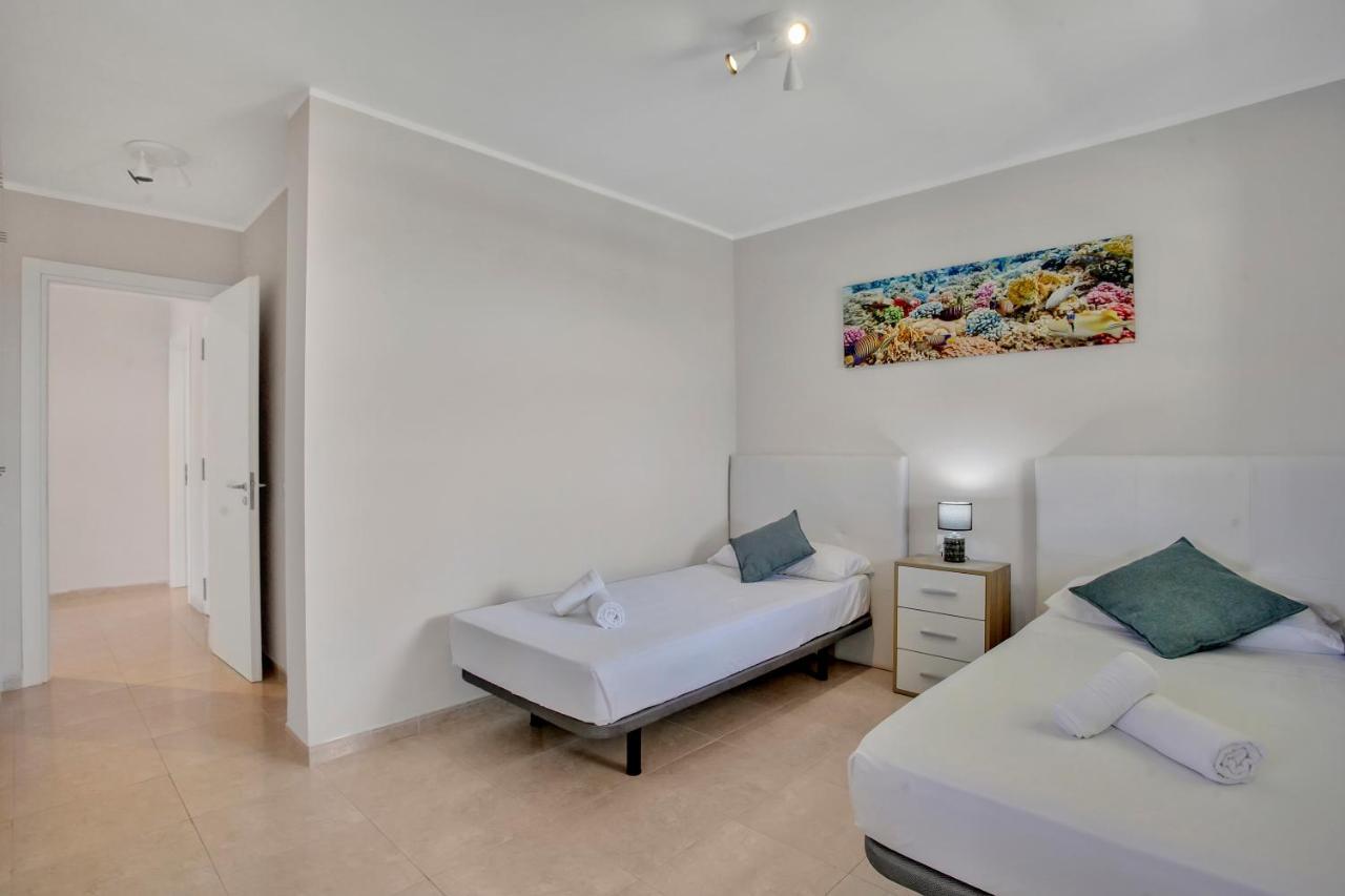 Sun And Green, Heated Pool, 3 Rooms, Air C 圣米格尔德阿沃纳 外观 照片